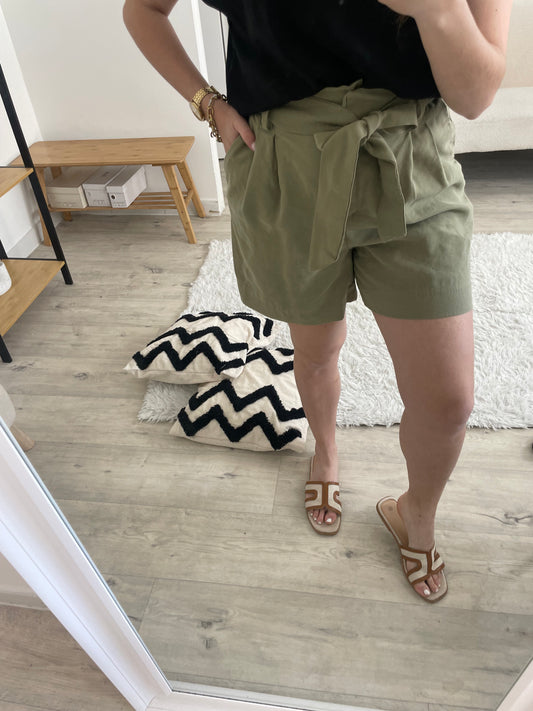 Short H&M taille 38